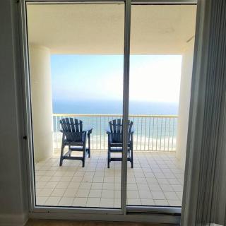 Beach Club B2003- 4 bdrm-4 bath-Updated Beachfront Condo - Gulf Shores - 1