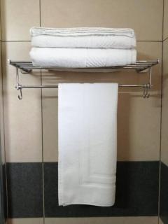 The White Orchid Luxury Service Apartments - Ernakulam - 4