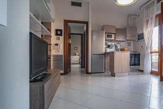 Cagliari Modern Apartment with Private Parking! - Cagliari - 9