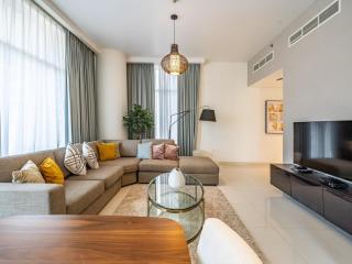Charming 2Br in Boulevard Crescent - Downtown Dubai - Dubai - 4
