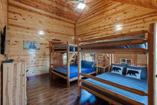 Heated Pool Hot Tub Game Room Mountain Views - Sevierville - 0