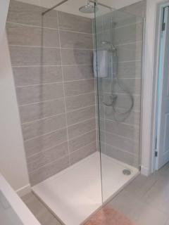 Hillview - 3