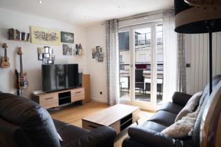Convenient 2BR Apt near subway - Noisy-le-Grand - 0