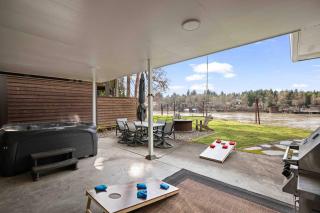 River Forest Retreat - Milwaukie - 5