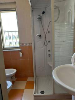 Lovely Beach Apartment - Golem - 5