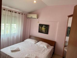 Lovely Beach Apartment - Golem - 3