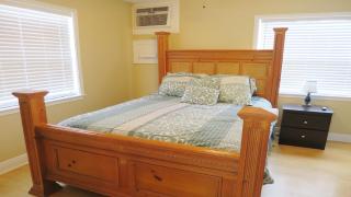 Full Kitchen - Shared Pool - By Loverentals - Holmes Beach - 2
