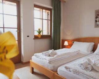 Hotel Corno Bianco - Nova Ponente - 5