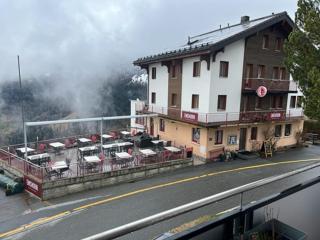 Hotel Restaurant Emshorn - Oberems - 0
