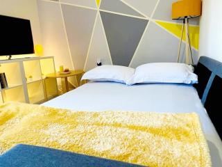 YelaYellow House Near to Airport, Rafina Port and Metropolitan Expo - Artemida - 5