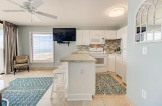 0714 Wavy Daze - Carolina Beach - 9