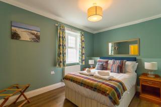 Host & Stay - Redwings Sanctuary Rooms - - 4