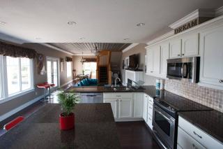 Iconic 3-Story Waterfront 'Marina House' w/ View - 2