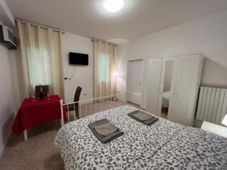 Casa Roma rooms& apartmens - Padua - 5