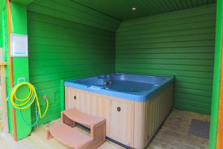 Oak Tree Lodge - A Romantic Getaway- Finlake Resort & Spa - Devon - 8