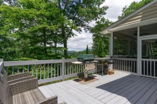 Angie's Mountain Overlook Hot Tub and Views! - Fairview - 4