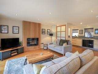 Riverside Park 3 - 8