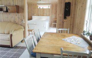 Awesome Home In Vrigstad With Kitchen - Vrigstad - 2