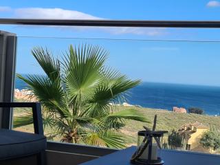 Seaside Serenity - Stylish Apartment with Spectacular Views - Manilva - 0
