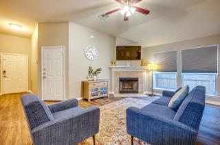 Pet-Friendly Texas Retreat with Fenced-In Yard! - Bryan - 0