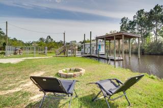 Bay St Louis Houseboat 6 Mi to Old Town and Beach! - Shoreline Park - 8