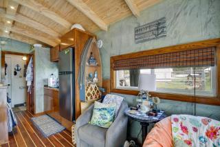 Bay St Louis Houseboat 6 Mi to Old Town and Beach! - Shoreline Park - 4