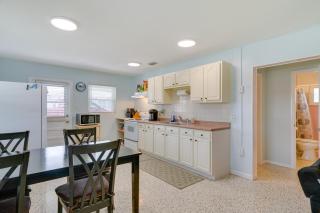 Waterfront Okeechobee Getaway with Backyard Dock! - Okeechobee - 4