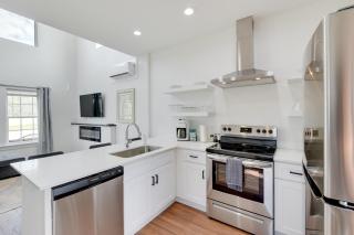 Pet-Friendly Bowie Studio with Deck! - 1