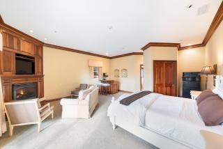 Stock Farm Inn - Hopland - 5