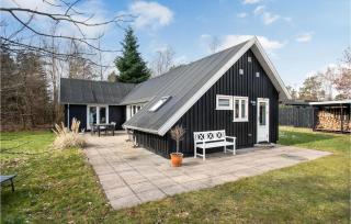 Beautiful Home In Højby With Wifi - Højby - 8
