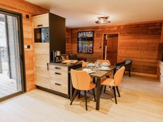 Lodge avec bain à remous privatif, proche du golf et piscine réservée - Confort et activités garanties - FR-1-582-373 - Le Chambon-sur-Lignon - 8