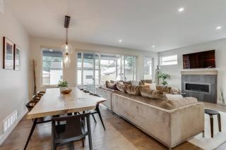 Zen Haus* Lavish Getaway w/ Gym, Sauna, Hot Tub - 6