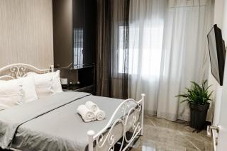 Larissa Railway &Metro station apartment - Atene - 5