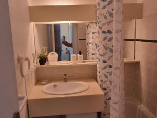 Studio cabine cosy avec piscine, proche Aqualand et plage, parking disponible, terrasse privative - FR-1-607-159 - 3