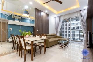iHome Furnished Apartments with Free Gym & Pool, Airport Pick-Up Service - Ho Chi Minh - 4