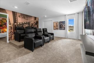 9 Bedrooms- 5 Bathrooms Storey Lake 2976 Pl - Kissimmee - 5