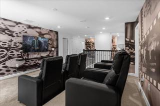 9 Bedrooms- 5 Bathrooms Storey Lake 2976 Pl - Kissimmee - 3