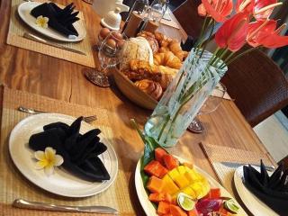 The Luxe Bali - Luxury 4 Bedroom Cliff Ocean Edge Villa Uluwatu - 1