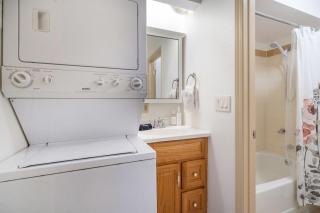 Cloud Nine, Walk to Gondola, Top Floor on River & Hot Tub condo - 2