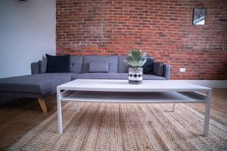Train Station Apartments - Luton - 3
