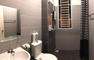 D12 Desaru Family KTV/Netflix/YouTube/WiFI/UPto18pax - 6