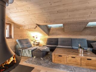 Chalet 4* cosy au cœur de La Clusaz, 13 pers, avec Wifi et billard - FR-1-304-177 - 1
