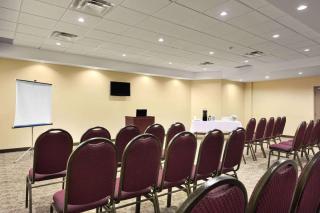 Days Inn by Wyndham Brampton - 1