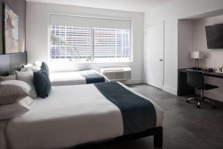 MB Hotel, Trademark Collection by Wyndham - 6