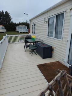 Beautiful 6 Berth Caravan At Breydon Water Nearby Great Yarmouth Ref 10056B - Belton - 2