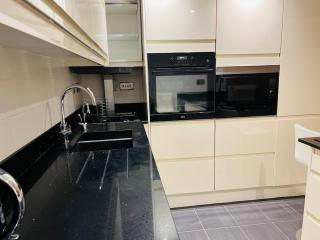 Regent House - London - 7