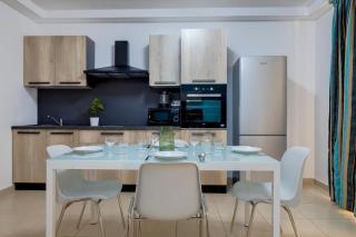 Sliema Tigne Suites - 4