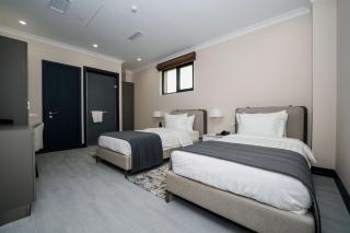 Hills Resort Hotel - Jerewan - 1