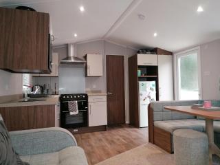 Beautiful 8 Berth Caravan At Wild Duck Haven Park In Norfolk Ref 11195Sc - Great Yarmouth - 5