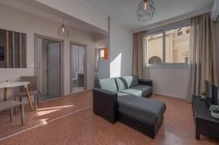Kosmos Service Apartment Absolute City Center 1-5 With Additional Cost Parking - Tesalónica - 0
